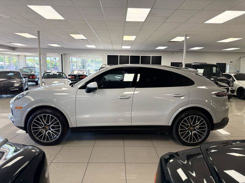 Used 2021 Porsche Cayenne S AWD/4WD image 6