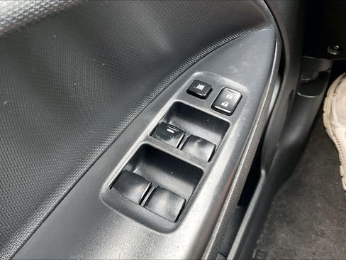 Used 2021 Mitsubishi Mirage ES image 32