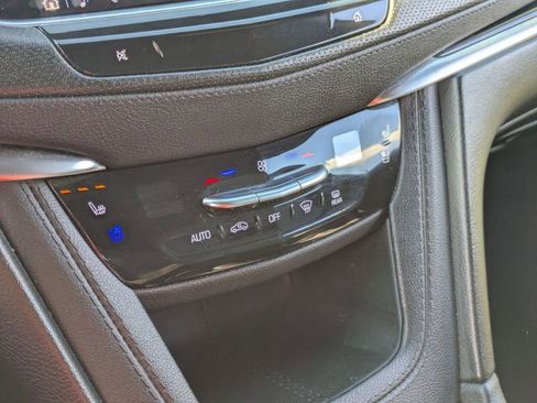 Used 2024 Cadillac XT5 Premium Luxury image 23