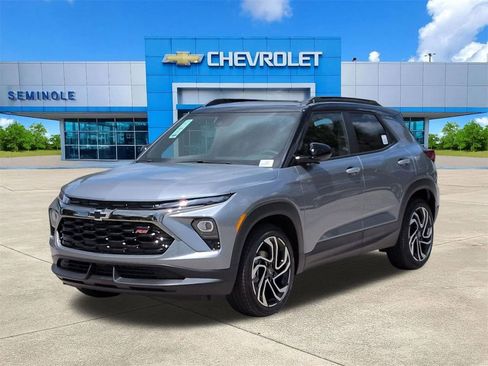 New 2026 Chevrolet TrailBlazer RS w/ Convenience Package FWD image 2