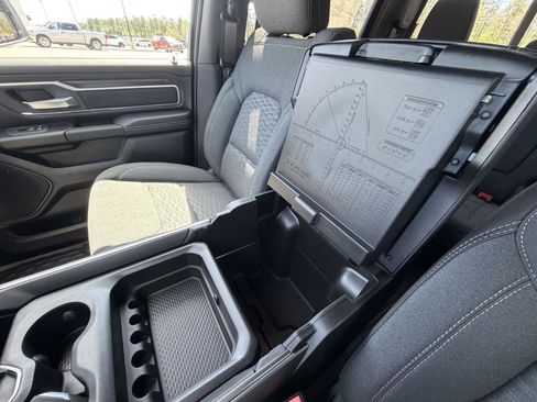 New 2026 RAM 1500 Big Horn AWD/4WD image 15