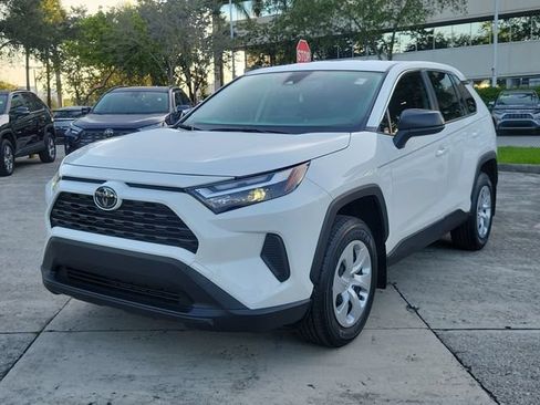 Used 2025 Toyota RAV4 LE FWD image 2