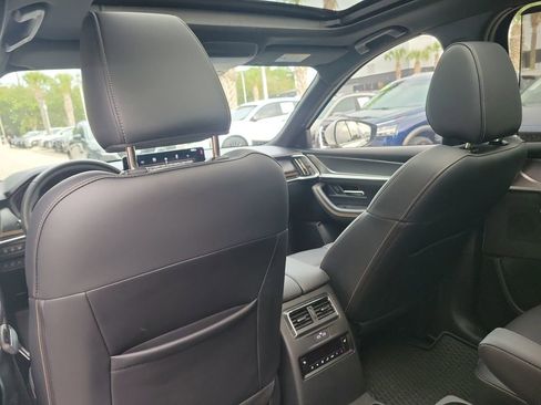 Certified 2025 MAZDA CX-90 3.3 Turbo S w/ Premium Package image 16