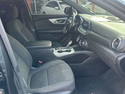 Used 2019 Chevrolet Blazer LT w/ LPO, Cargo Package FWD image 9