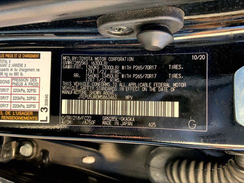 Used 2021 Toyota 4Runner TRD Off-Road AWD/4WD image 34