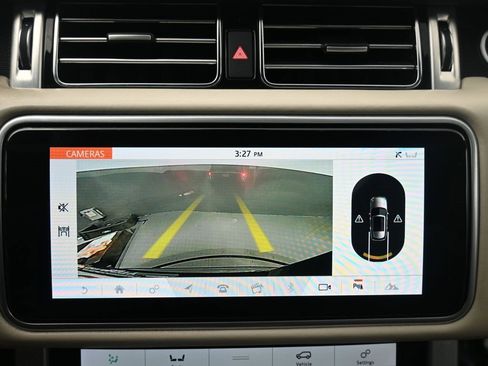 Used 2020 Land Rover Range Rover Long Wheelbase HSE image 15