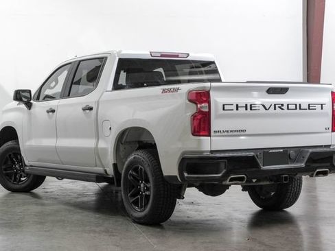 Used 2019 Chevrolet Silverado 1500 LT Trail Boss w/ Convenience Package image 14
