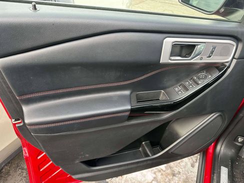 Used 2022 Ford Explorer ST-Line w/ Class IV Trailer Tow Package image 15