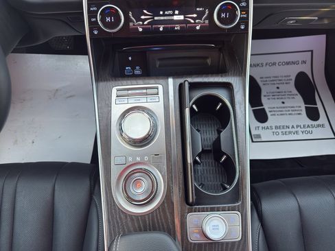 Used 2024 Genesis GV80 2.5T image 14