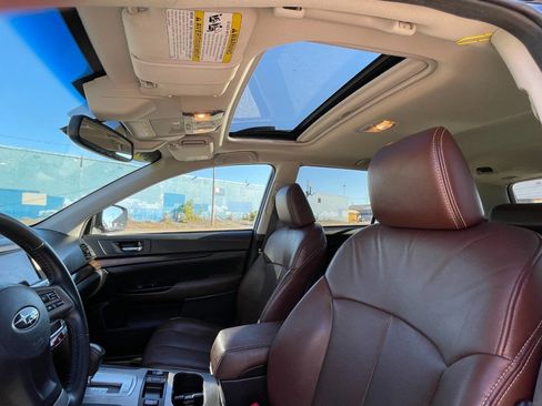 Used 2014 Subaru Outback 2.5i Limited image 16