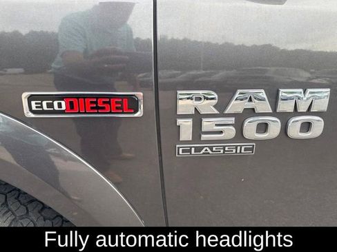 Used 2019 RAM 1500 Laramie RWD image 18
