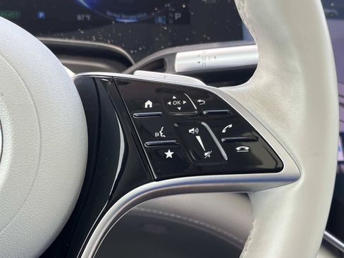 Certified 2023 Mercedes-Benz EQS 580 4MATIC SUV image 29