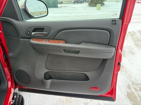 Used 2008 Chevrolet Avalanche LTZ w/ LTZ Preferred Equipment Group image 30