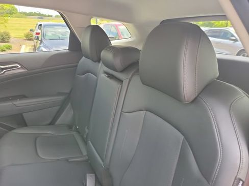 Certified 2026 Kia Sportage EX FWD image 18