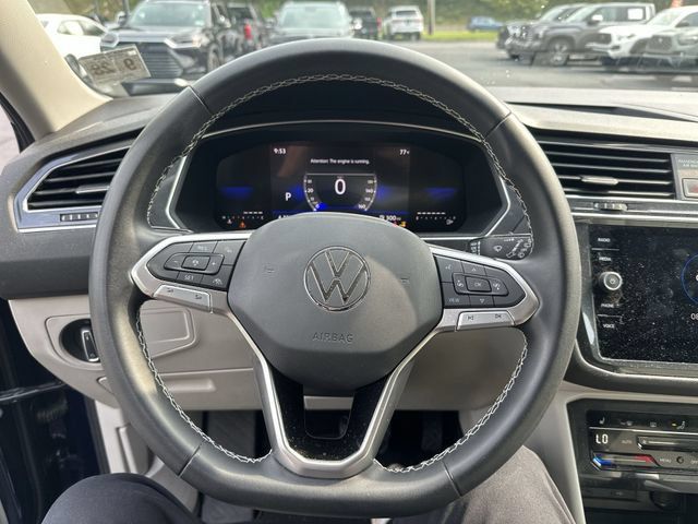 Used 2023 Volkswagen Tiguan SE FWD image 13