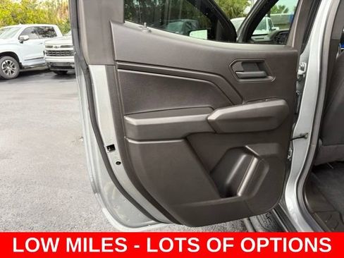 Used 2025 Chevrolet Colorado W/T w/ WT Custom Package RWD image 13