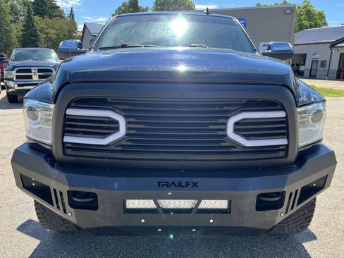 Used 2017 RAM 2500 Laramie w/ Convenience Group AWD/4WD image 3