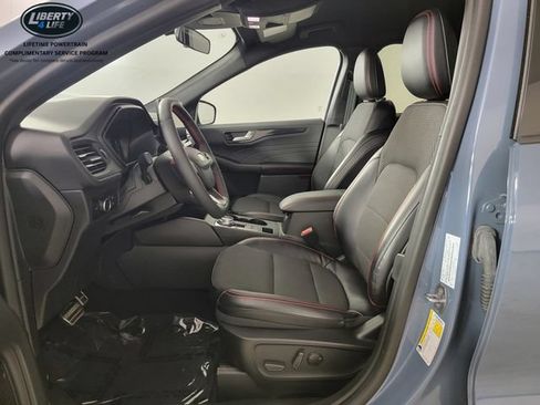 Used 2023 Ford Escape ST-Line w/ Tech Pack #1 AWD/4WD image 13