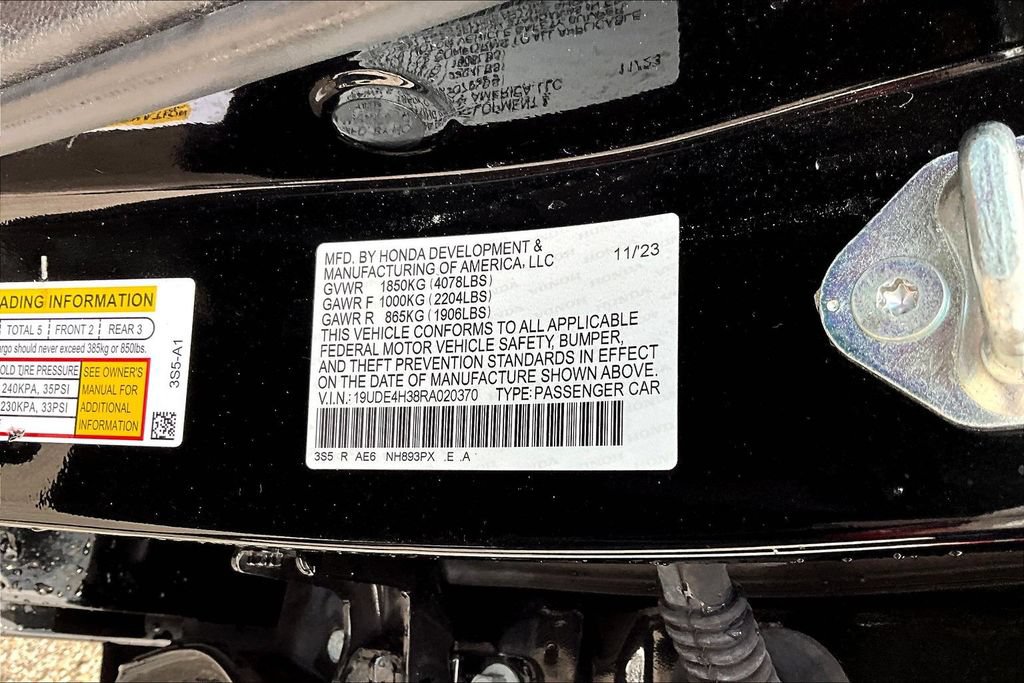 Used 2024 Acura Integra A-Spec FWD image 18