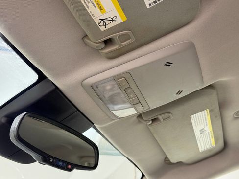 Used 2018 Buick Encore Preferred FWD image 28