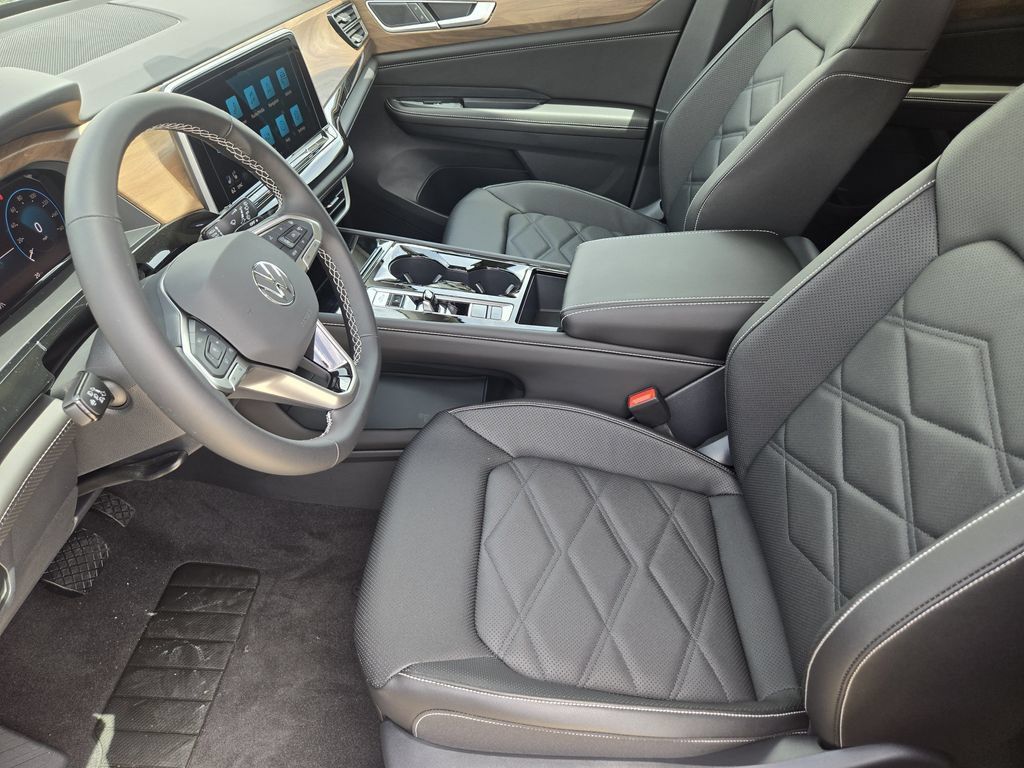 New 2026 Volkswagen Atlas SE FWD image 12
