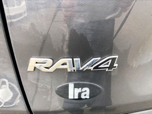 Used 2024 Toyota RAV4 XLE Premium w/ Weather Package image 32