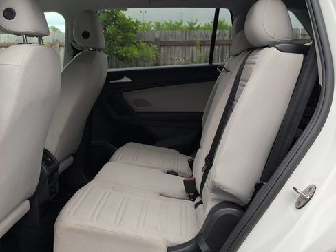 Used 2022 Volkswagen Tiguan S FWD image 37