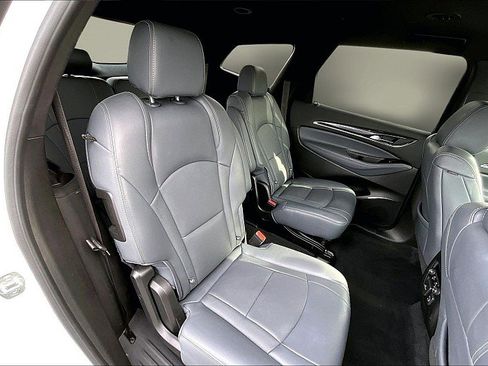Used 2024 Buick Enclave Premium FWD image 27