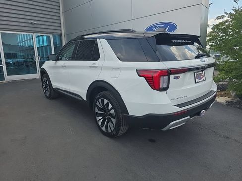 New 2026 Ford Explorer Platinum w/ LUX Leather Package AWD/4WD image 8