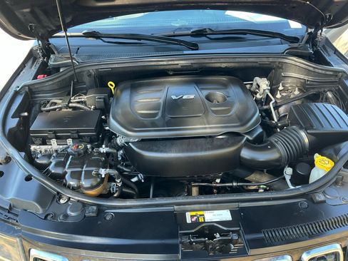 Used 2018 Jeep Grand Cherokee Limited w/ Luxury Group II image 21