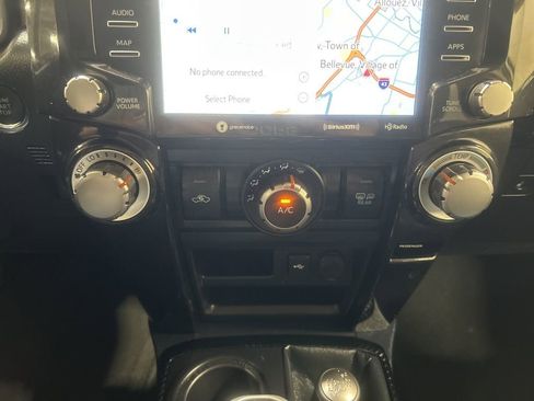 Used 2024 Toyota 4Runner TRD Off-Road Premium image 20