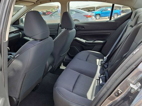 Used 2024 Nissan Altima 2.5 SV FWD image 16