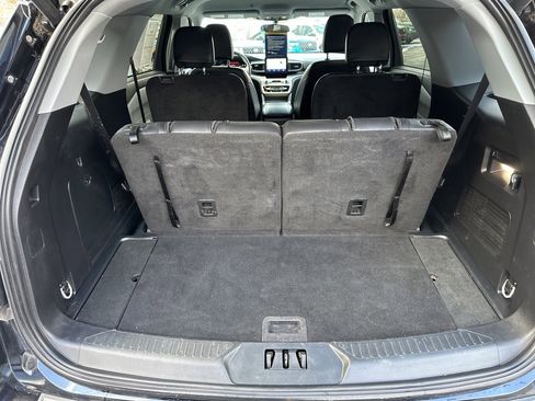Certified 2023 Ford Explorer XLT w/ Equipment Group 202A image 24