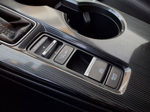 Certified 2025 Honda Civic Sport image 21