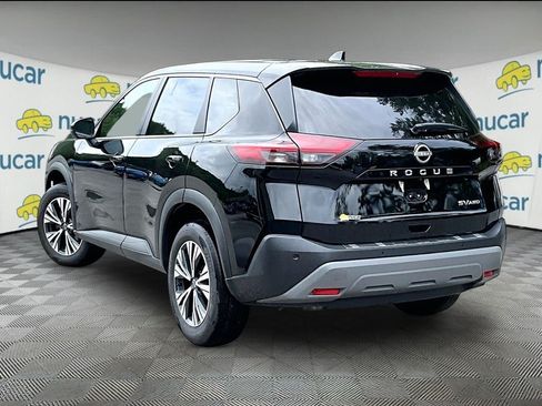 Used 2022 Nissan Rogue SV AWD/4WD image 4