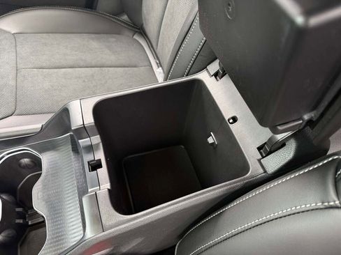 New 2025 Jeep Grand Cherokee L Laredo image 31