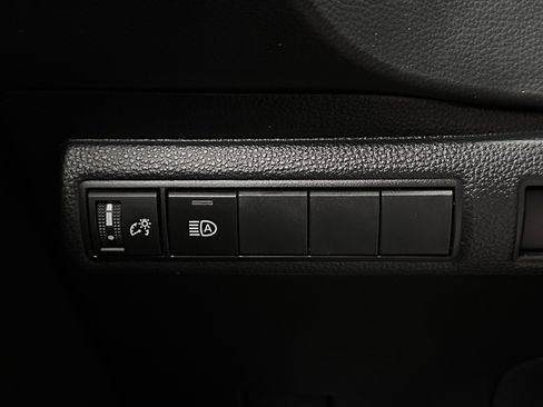 Used 2024 Toyota Corolla LE FWD image 19