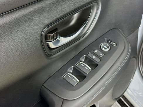 New 2026 Honda HR-V EX-L image 19