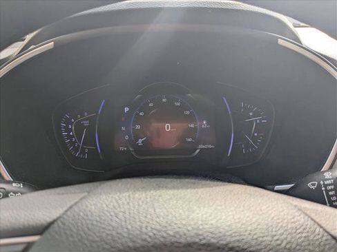 Used 2020 Hyundai Santa Fe SEL image 11