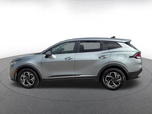 Used 2024 Kia Sportage LX FWD image 7