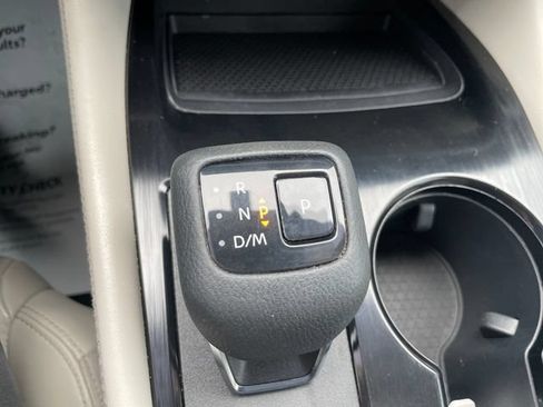 Used 2023 Nissan Rogue SL w/ SL Premium Package AWD/4WD image 15