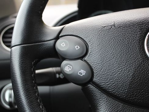 Used 2007 Mercedes-Benz SL 550 SL 550 Roadster 2D image 23