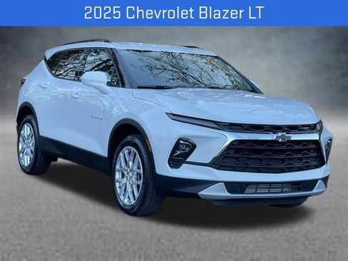 New 2025 Chevrolet Blazer LT w/ Convenience Package AWD/4WD image 1