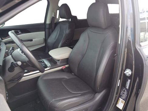Used 2024 Kia Carnival SX image 26