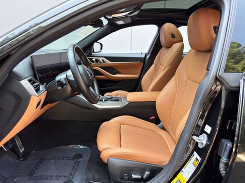 Used 2024 BMW i4 eDrive35 w/ M Sport Package image 17