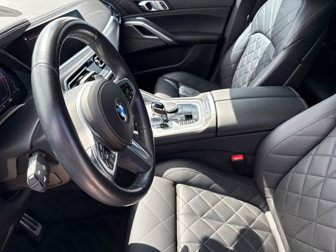 Used 2023 BMW X6 xDrive40i w/ M Sport Package AWD/4WD image 20