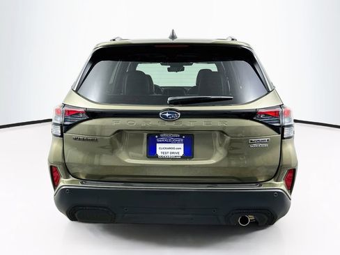 Used 2025 Subaru Forester Touring AWD/4WD image 15