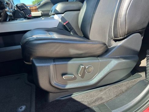 Used 2016 Ford F150 Lariat w/ Equipment Group 502A Luxury AWD/4WD image 14