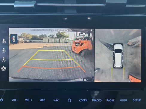 Used 2022 Hyundai Tucson Limited AWD/4WD image 19