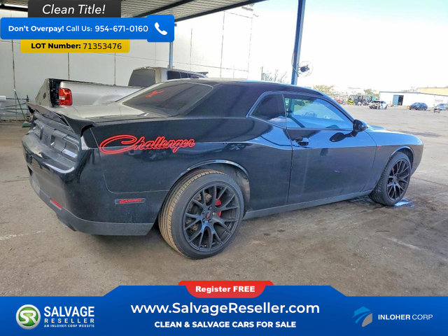 Used 2016 Dodge Challenger SXT RWD image 4